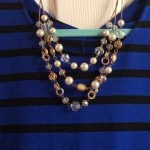 Beautiful gold/pearl Necklace